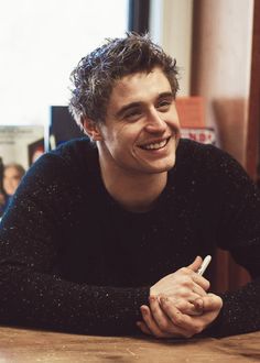 Max Irons