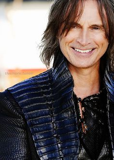 Robert Carlyle