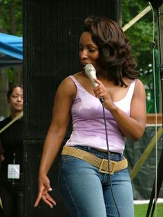 Stephanie Mills