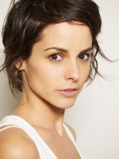 Stephanie Szostak