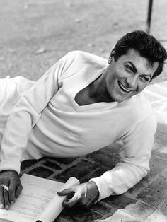 Tony Curtis