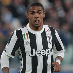 Douglas Costa