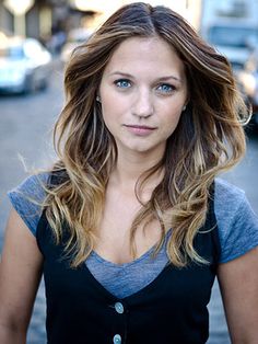 Vanessa Ray