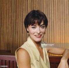 Amanda Donohoe