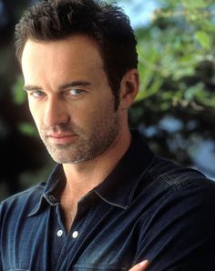 Julian McMahon