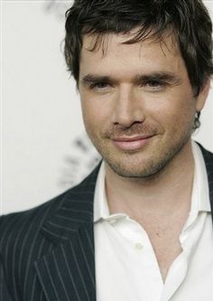 Matthew Settle