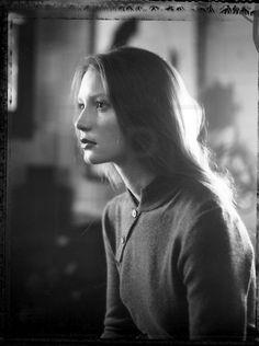 Mia Wasikowska