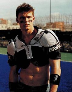 Alan Ritchson