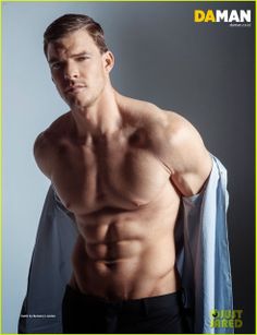 Alan Ritchson