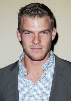 Alan Ritchson