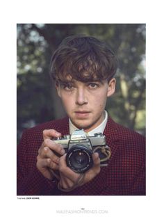 Alex Lawther