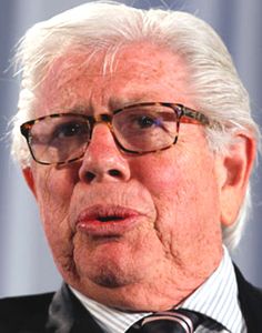 Carl Bernstein