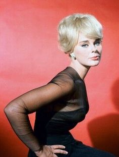 Elke Sommer