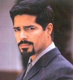 Esai Morales