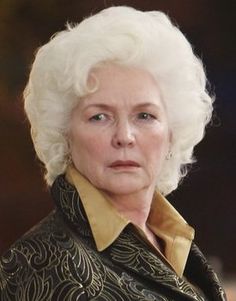 Fionnula Flanagan