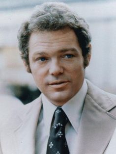 James MacArthur