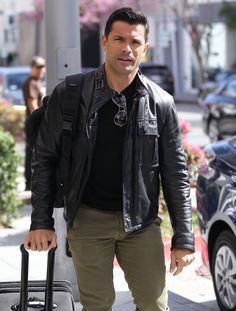 Mark Consuelos