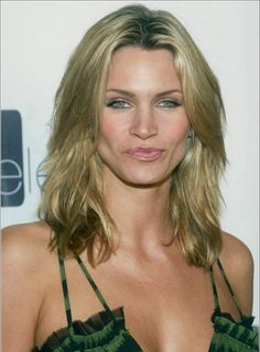 Natasha Henstridge