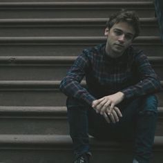 Sean Grandillo