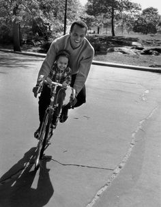 Shari Belafonte