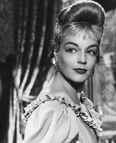 Simone Signoret