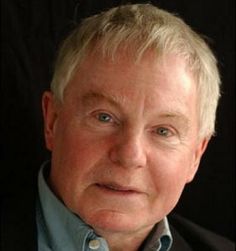 Derek Jacobi