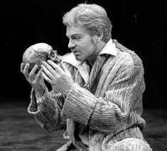 Derek Jacobi