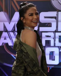 Glaiza de Castro