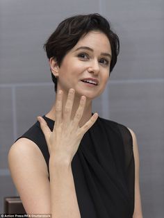 Katherine Waterston