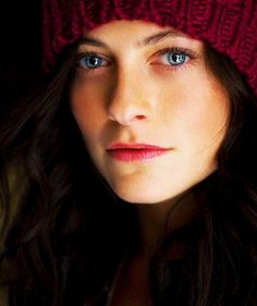 Lara Pulver