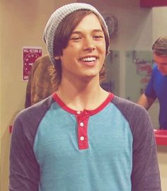 Leo Howard