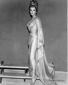 Leslie Parrish