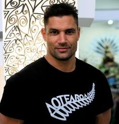 Manu Bennett