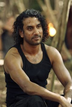 Naveen Andrews