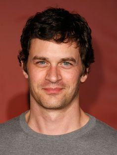 Tom Everett Scott