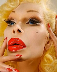 Amanda Lepore