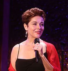 Christine Andreas