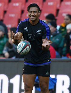 Julian Savea