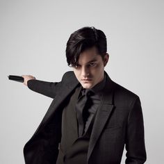 Sam Riley