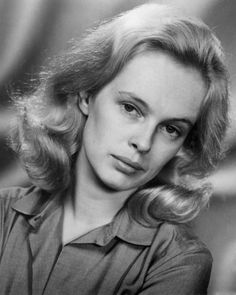 Sandy Dennis