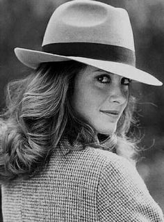 Stephanie Zimbalist