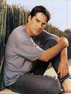 Thomas Gibson