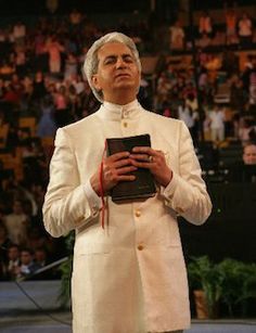 Benny Hinn