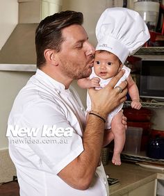 Manu Feildel