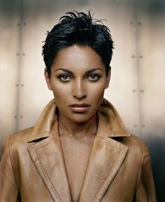 Salli Richardson-Whitfield