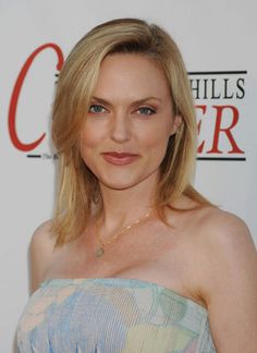 Elaine Hendrix