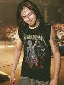 Matthew Tuck