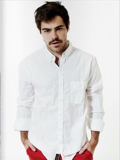 Peter Lanzani