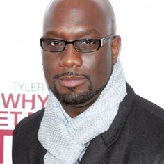 Richard T Jones