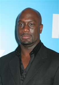 Richard T Jones